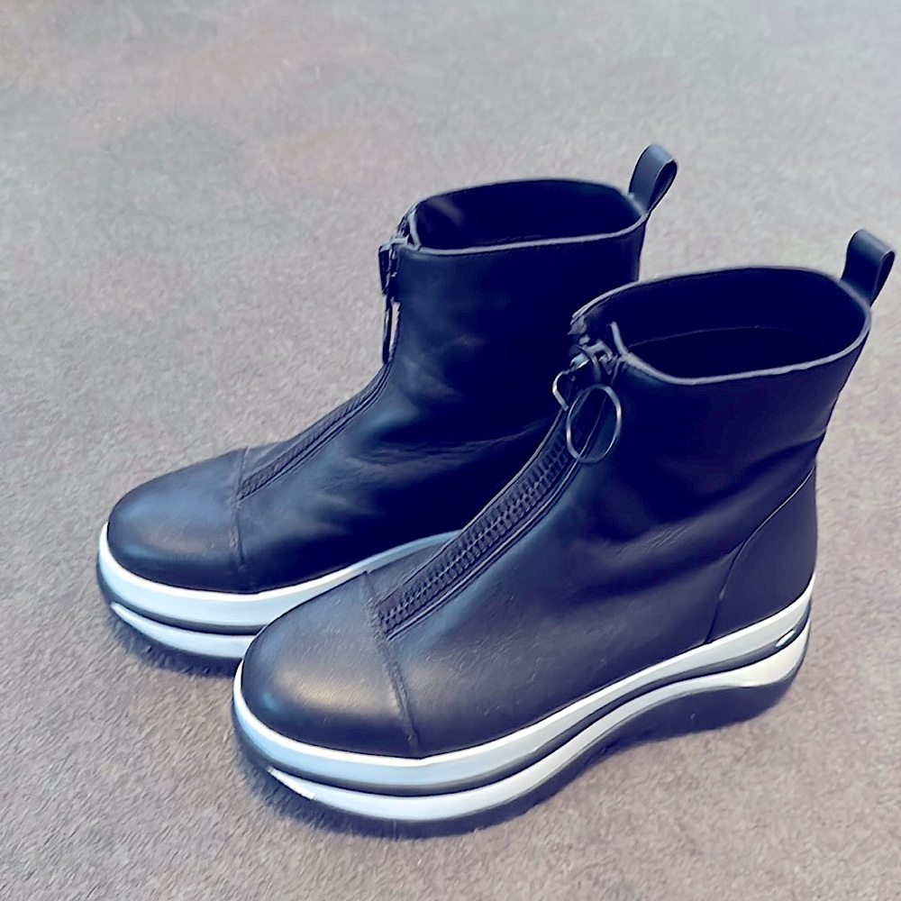 Michael Kors, Black Zipper Boots, Size 39